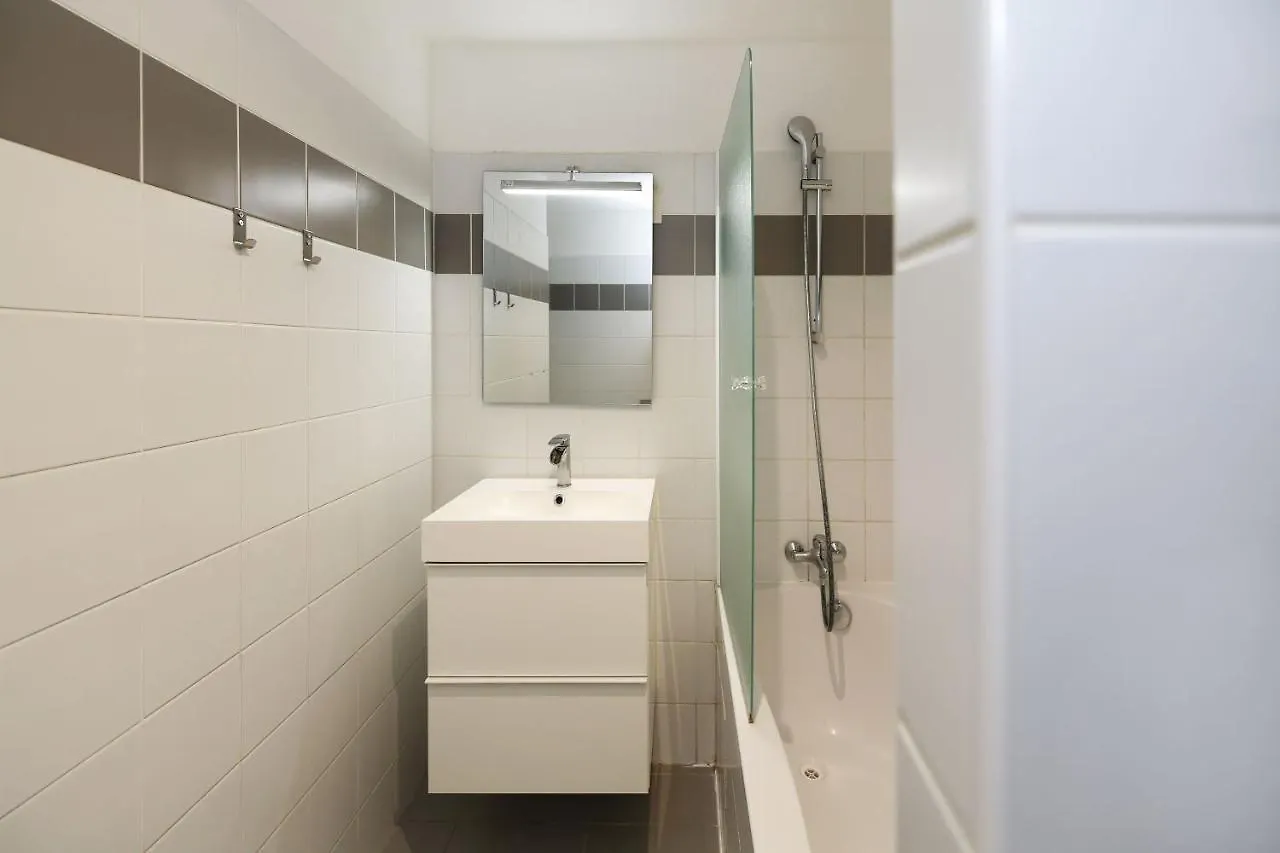 101 - Studio Confortable Avec Kitchenette Paris 5
